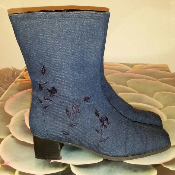 Auditions Shoes - Auditions denim embroidered heeled boots, 8 1/2